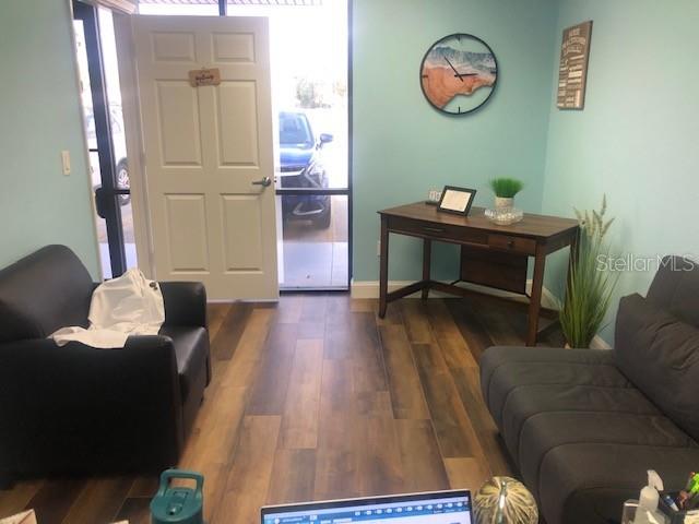 PORT CHARLOTTE SUB 03 - Commercial Lease