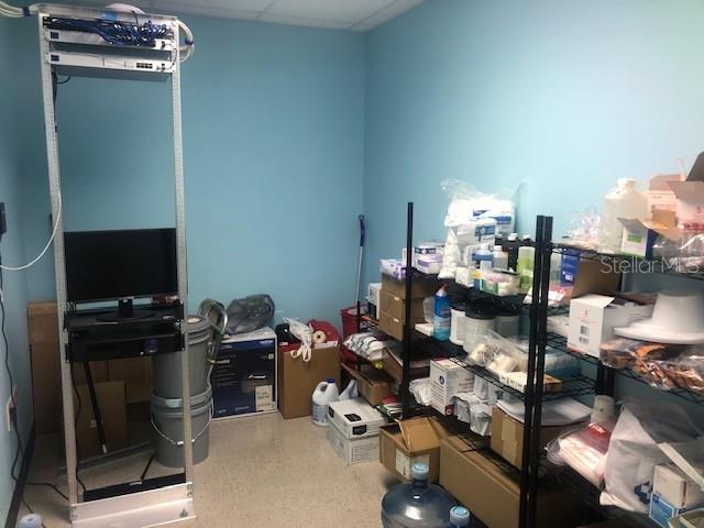 PORT CHARLOTTE SUB 03 - Commercial Lease