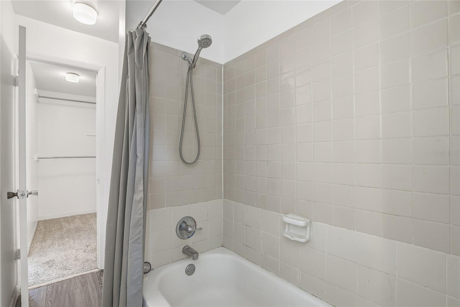 ROSEMONT SUB - Residential