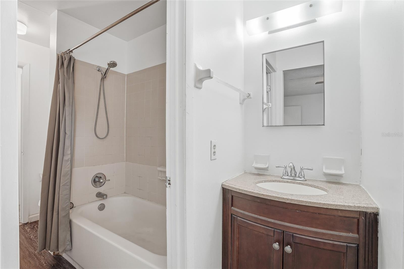 ROSEMONT SUB - Residential