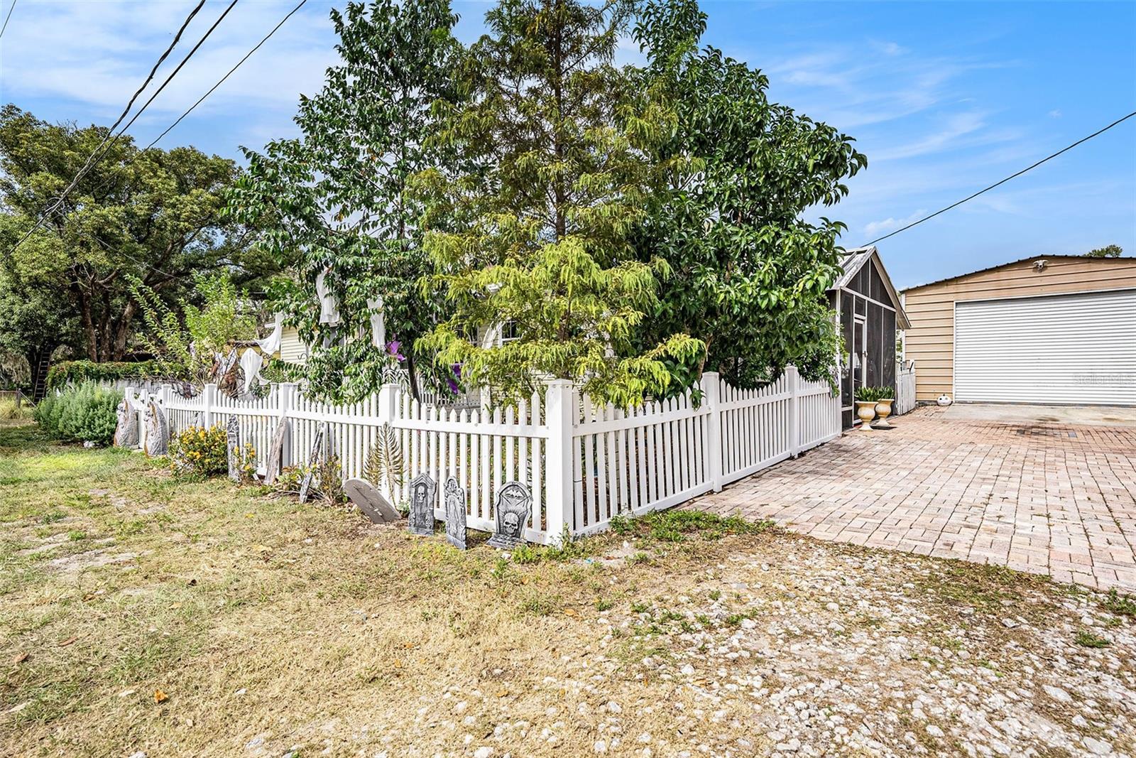 OAK RIDGE TERRACE - Residential