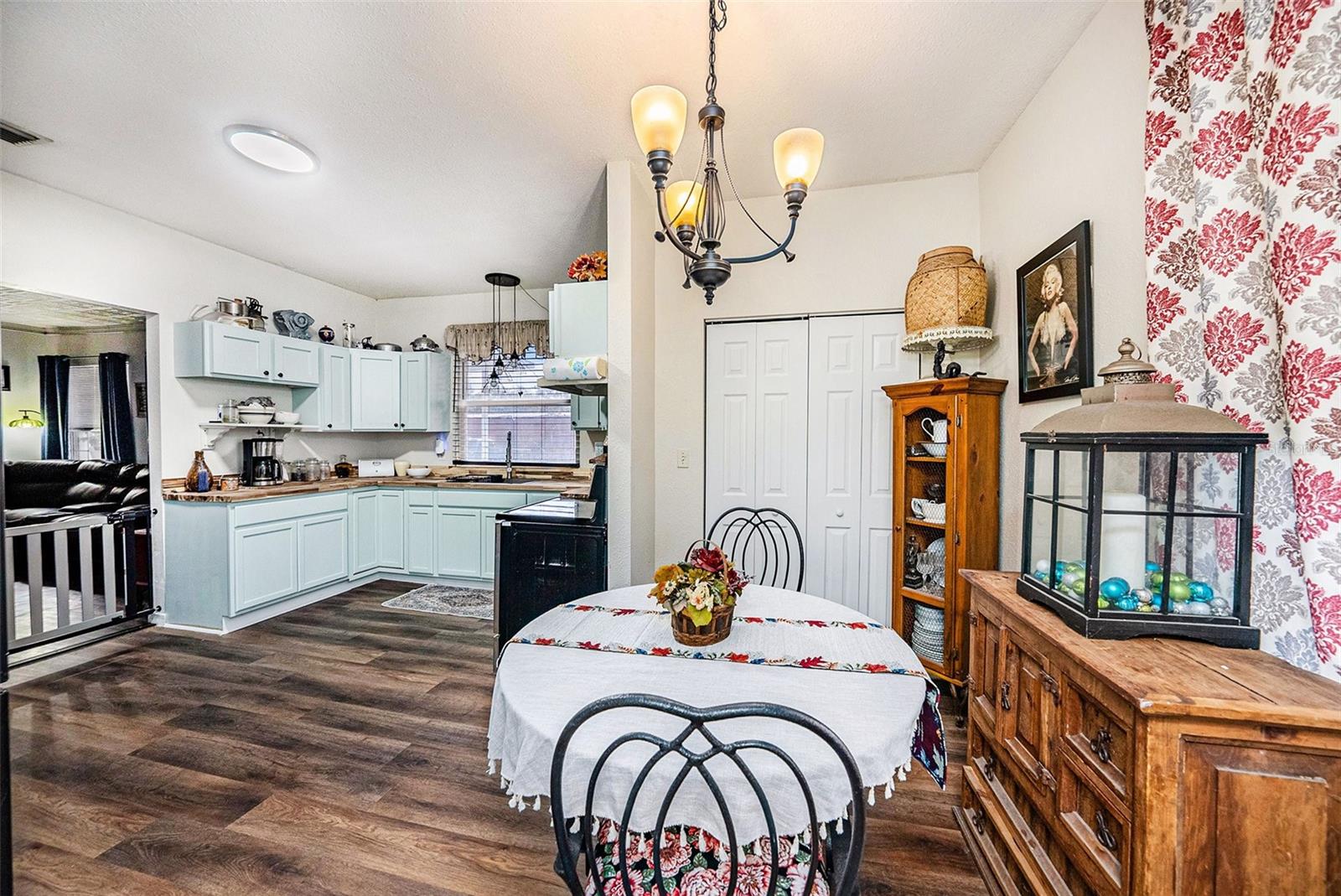 OAK RIDGE TERRACE - Residential