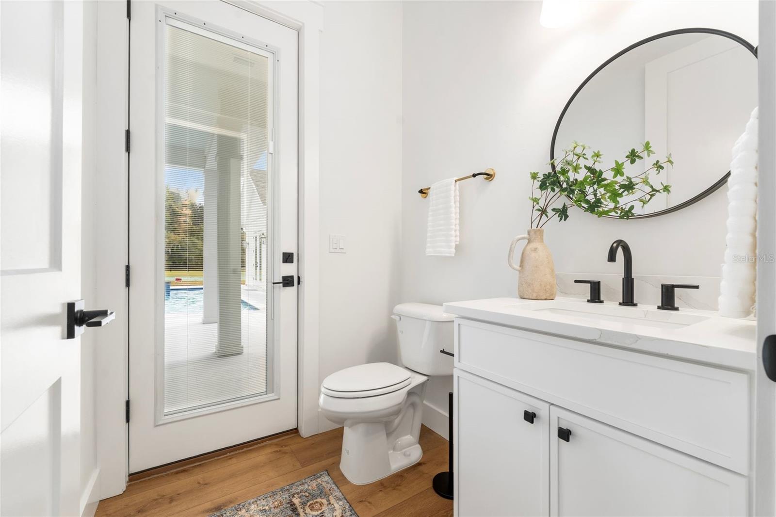 BARRINGTON PB 38 PG 85 - Residential