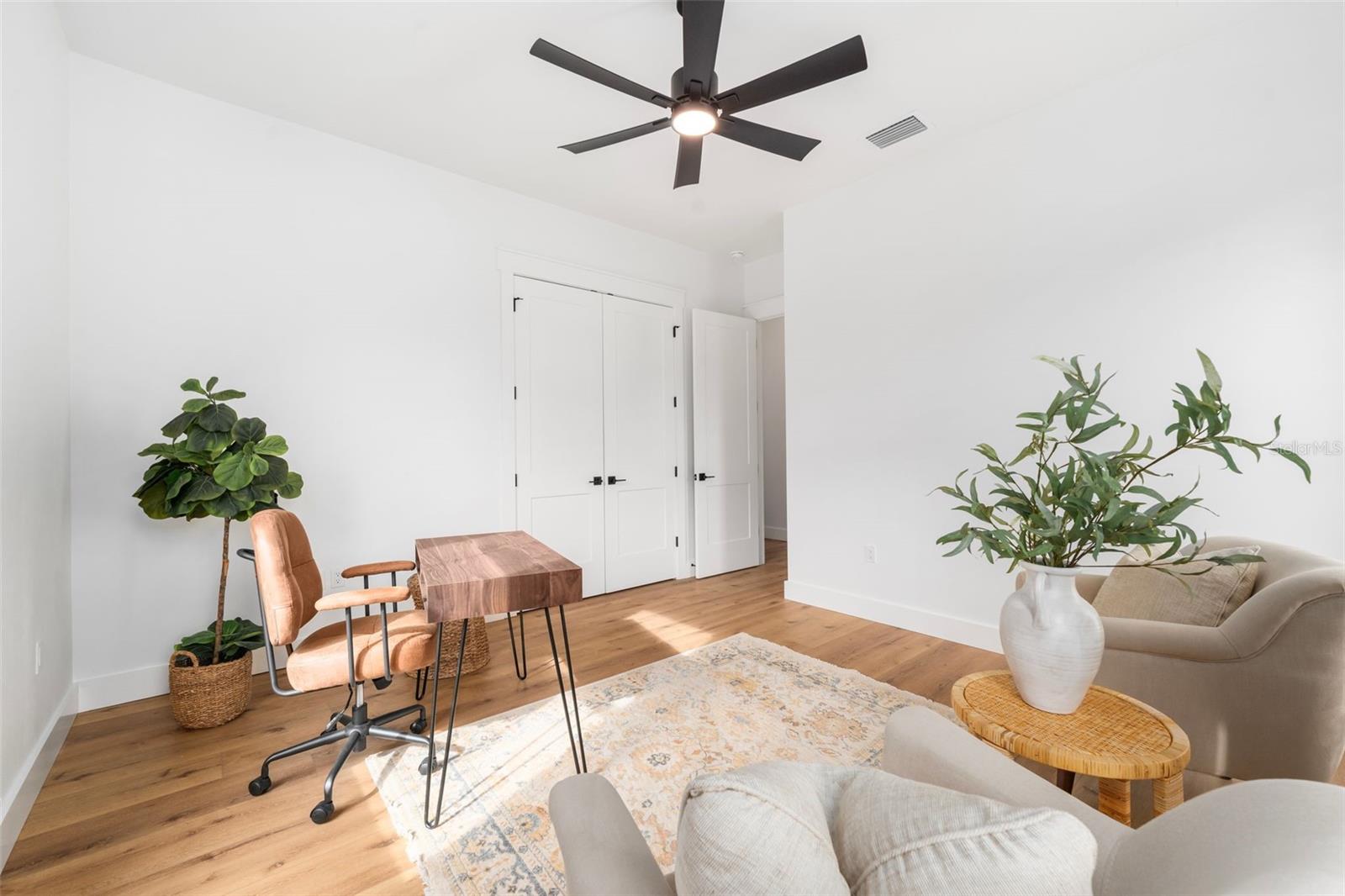 BARRINGTON PB 38 PG 85 - Residential