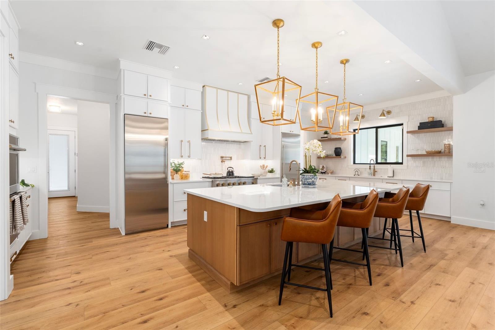 BARRINGTON PB 38 PG 85 - Residential