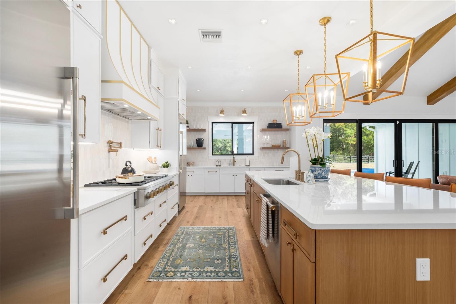 BARRINGTON PB 38 PG 85 - Residential