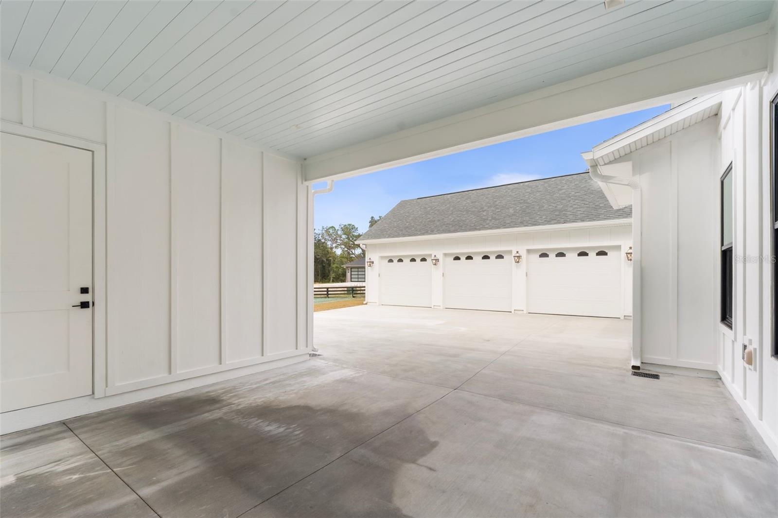 BARRINGTON PB 38 PG 85 - Residential