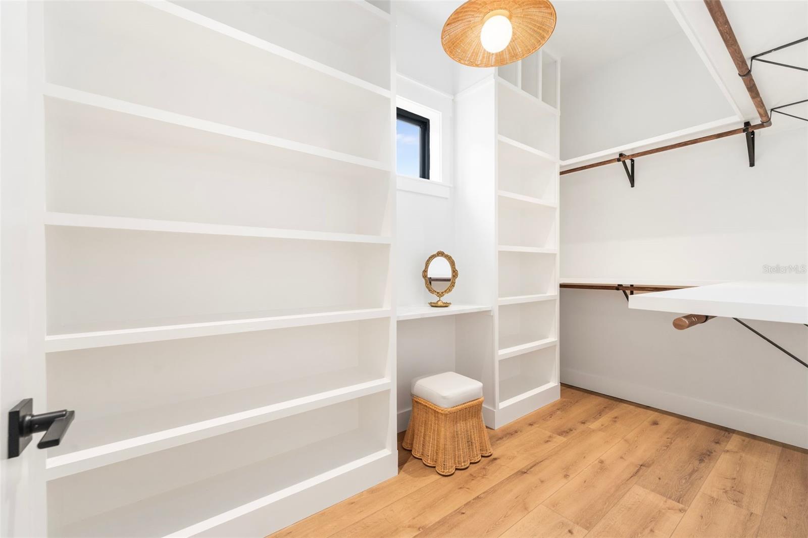 BARRINGTON PB 38 PG 85 - Residential