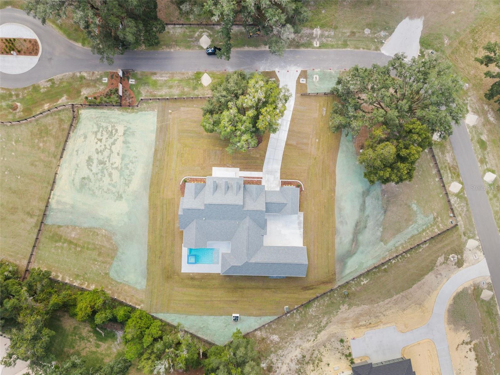 BARRINGTON PB 38 PG 85 - Residential