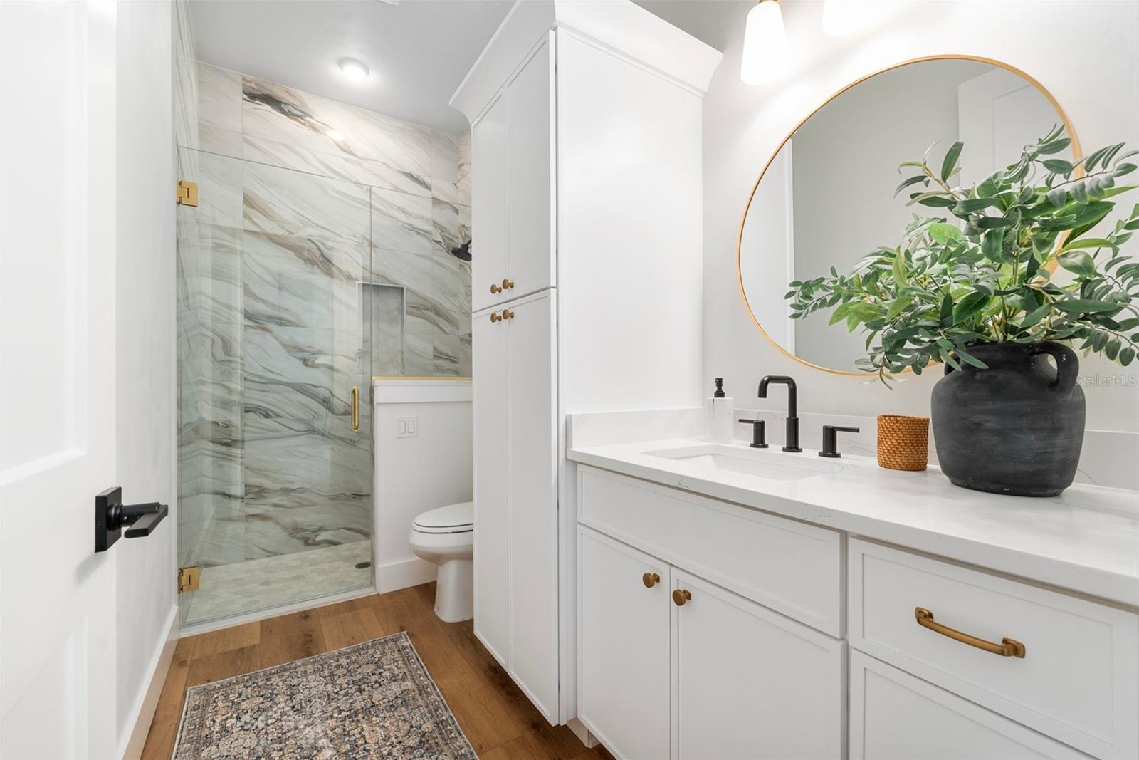 BARRINGTON PB 38 PG 85 - Residential