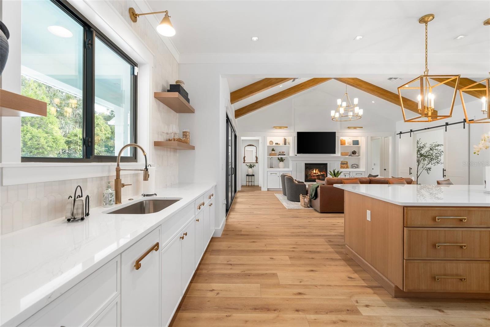 BARRINGTON PB 38 PG 85 - Residential