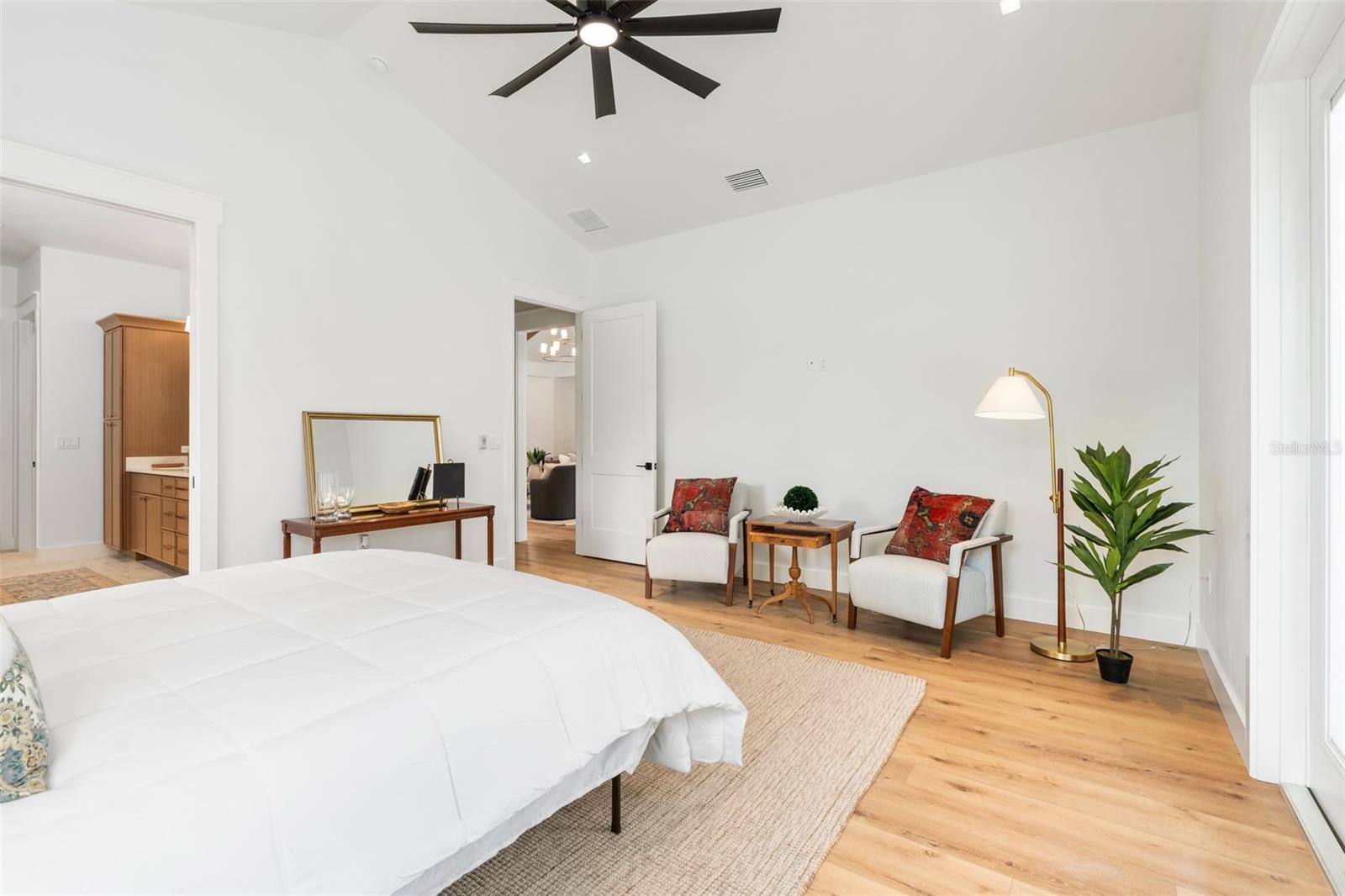 BARRINGTON PB 38 PG 85 - Residential