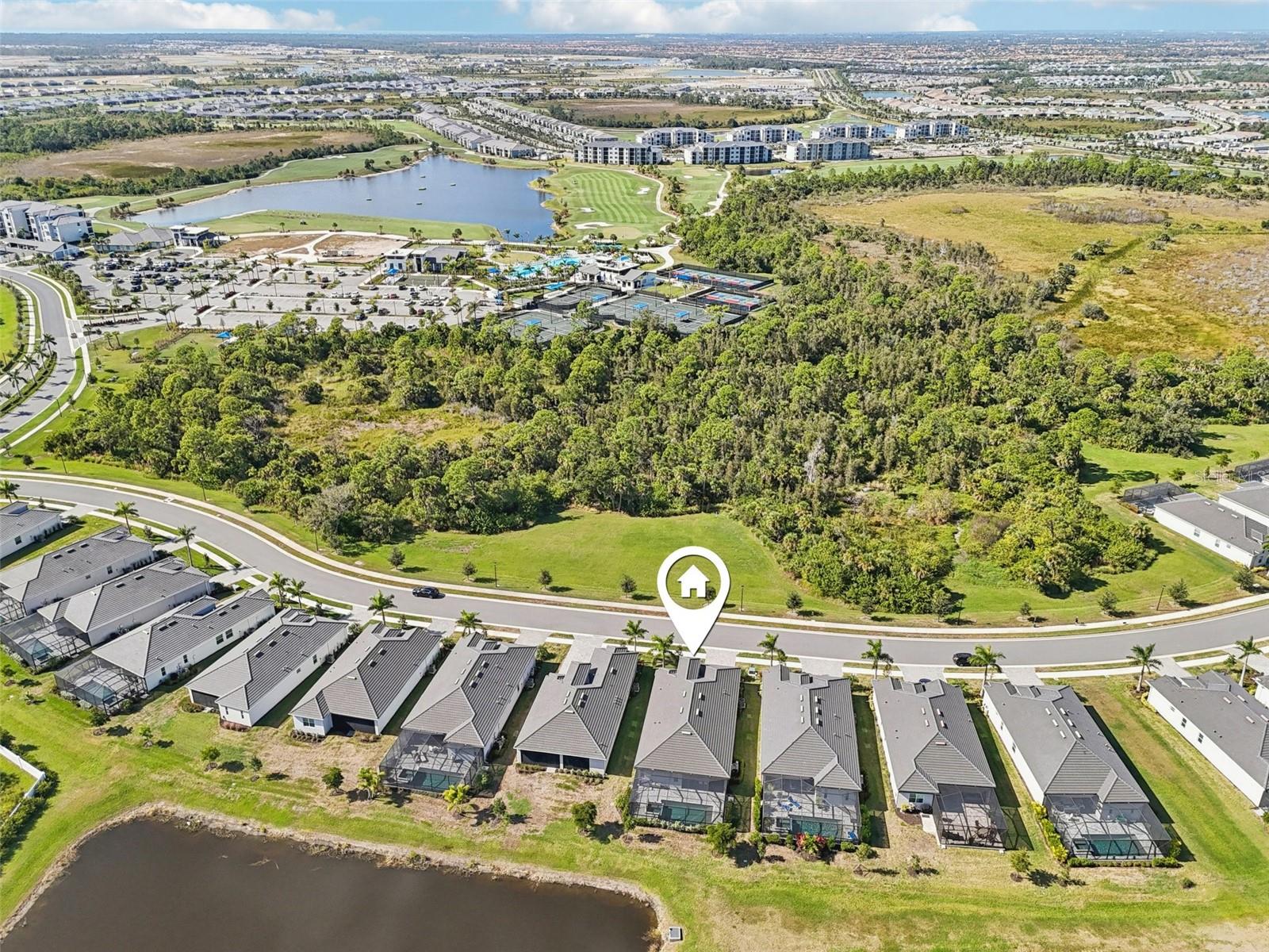 WELLEN PARK GOLF & COUNTRY CLUB - Residential