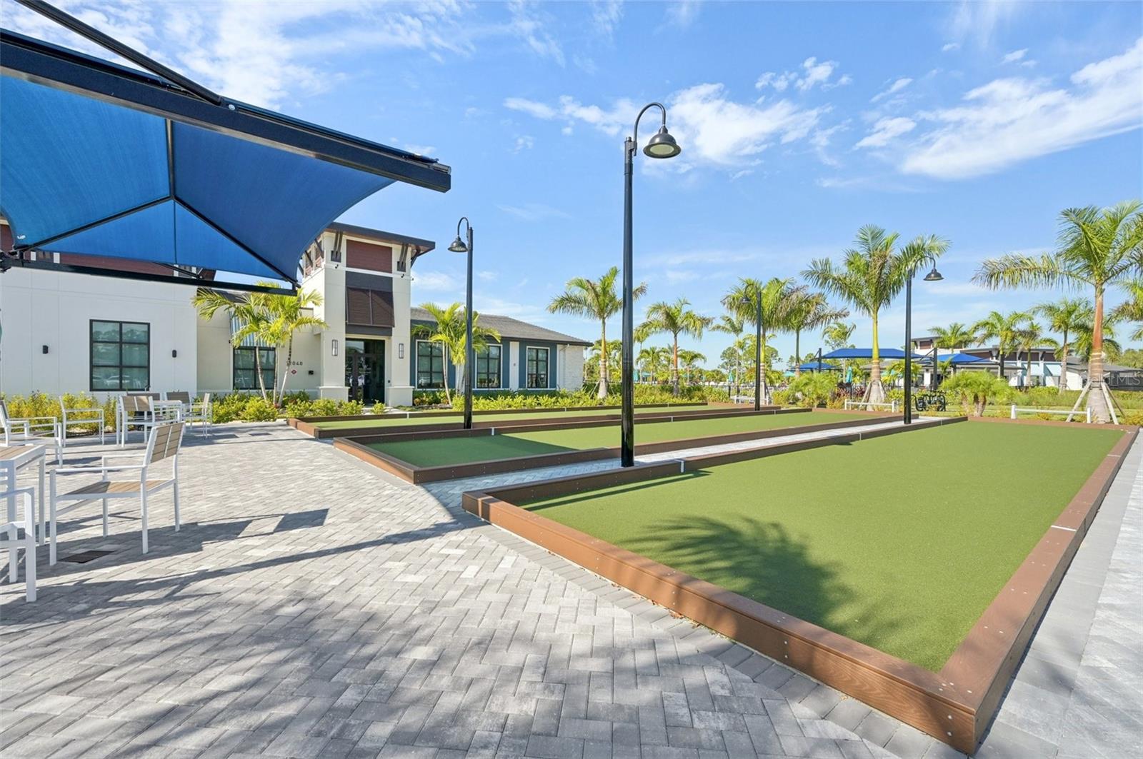 WELLEN PARK GOLF & COUNTRY CLUB - Residential