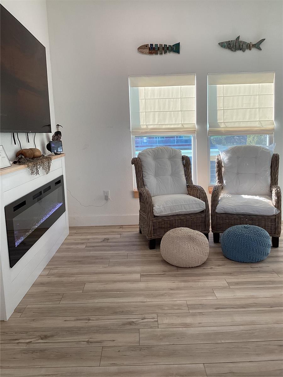 HERNANDO BEACH - Residential