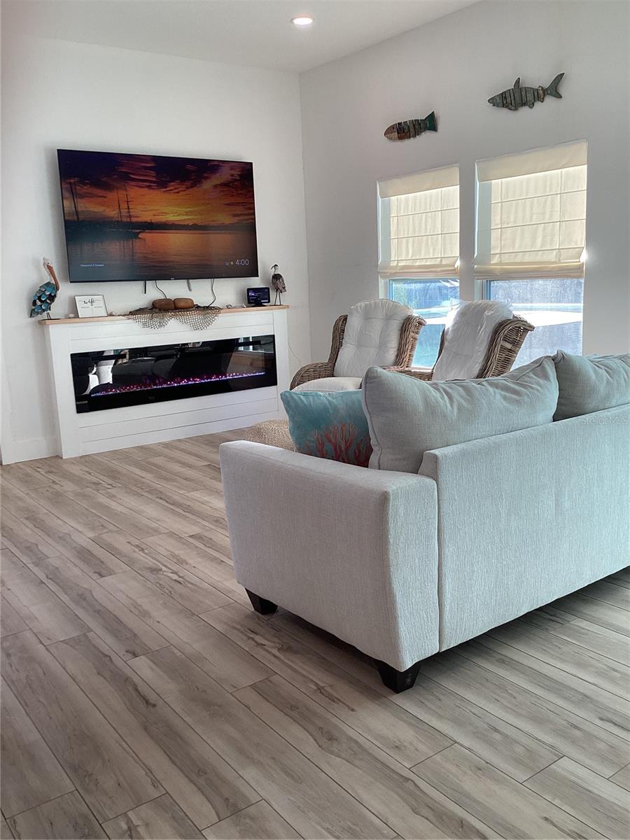 HERNANDO BEACH - Residential