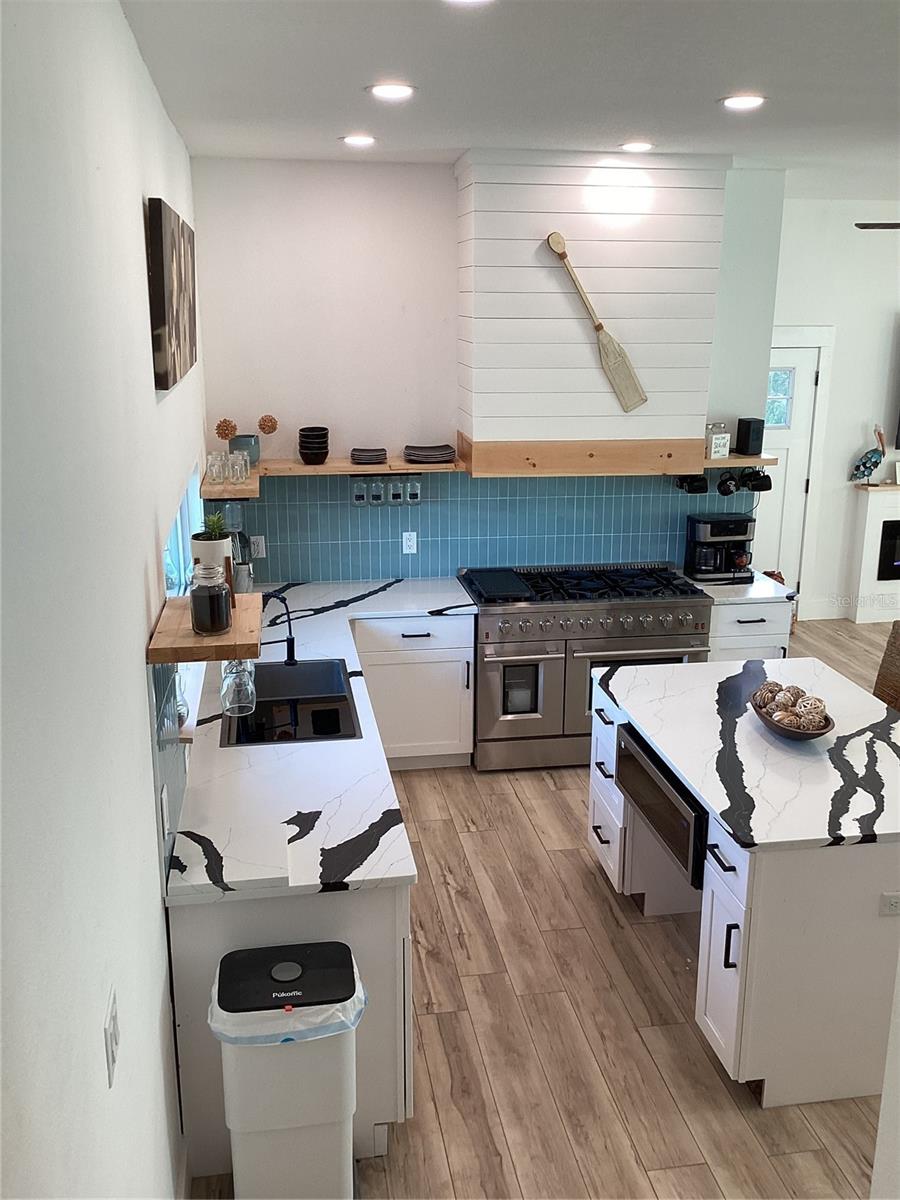 HERNANDO BEACH - Residential