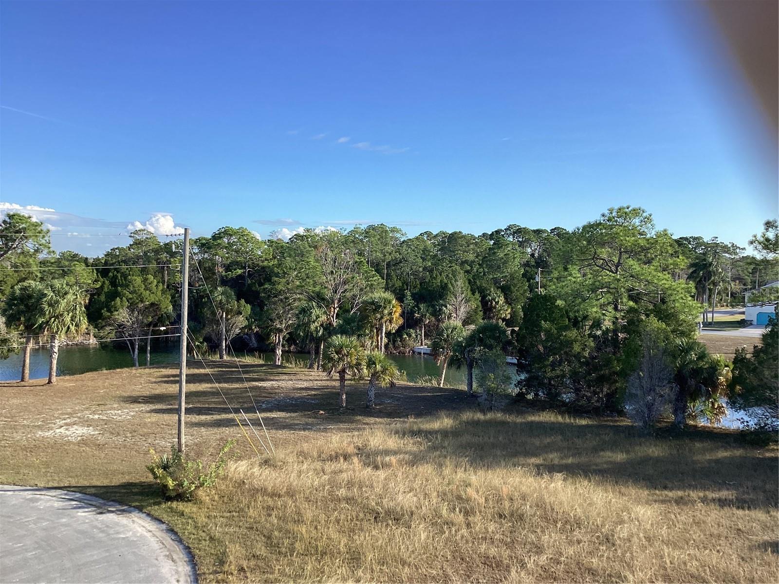 HERNANDO BEACH - Residential