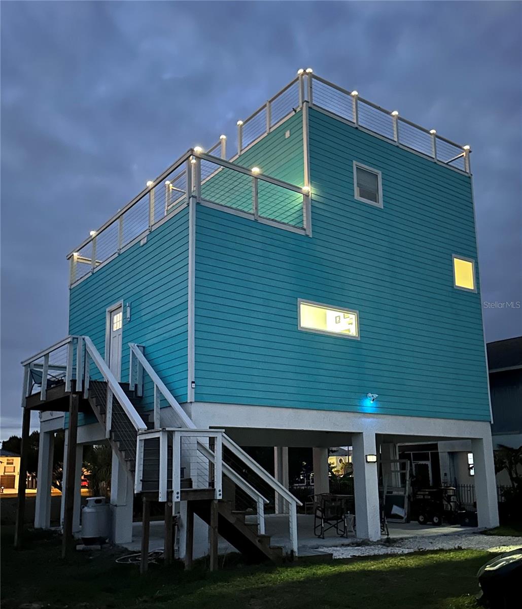 HERNANDO BEACH - Residential