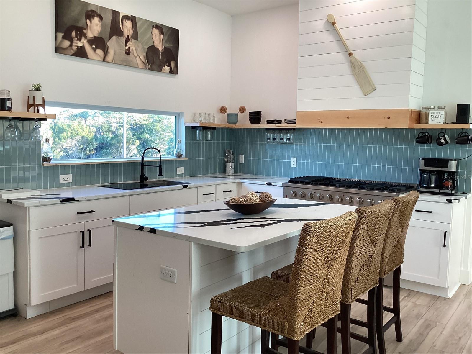 HERNANDO BEACH - Residential