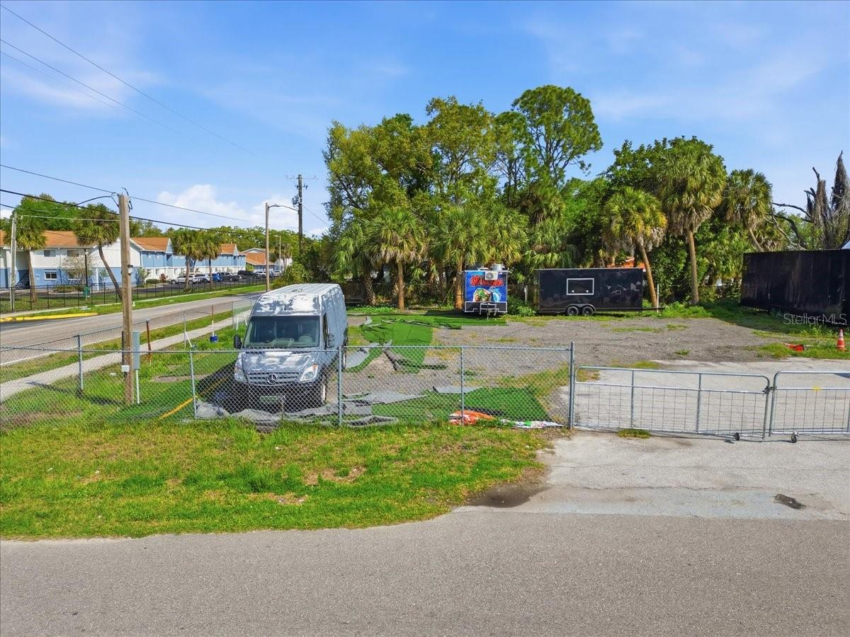 CANAL SHORES SUB - Land