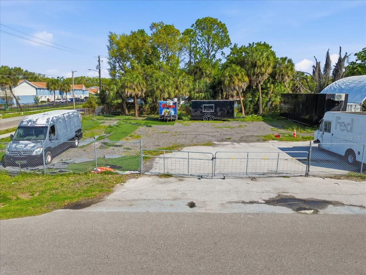 CANAL SHORES SUB - Land