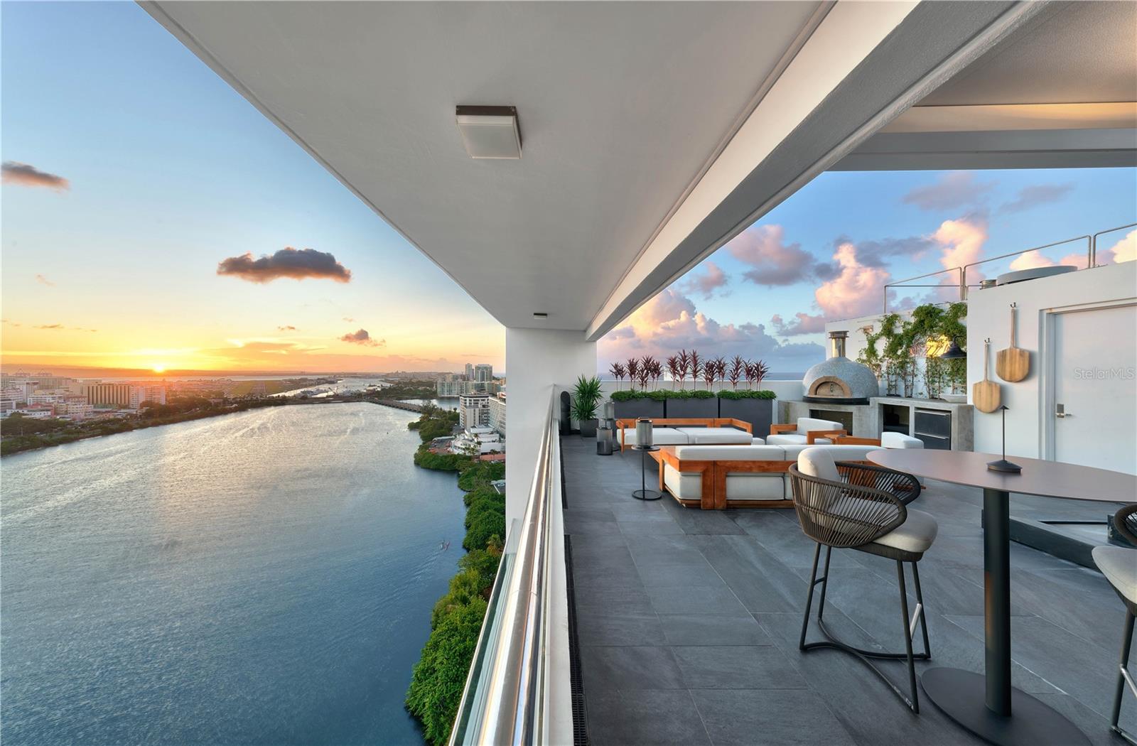 CONDADO - Residential