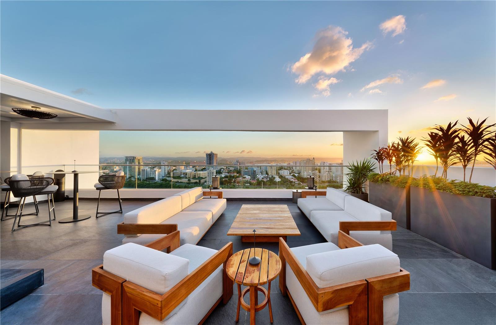 CONDADO - Residential