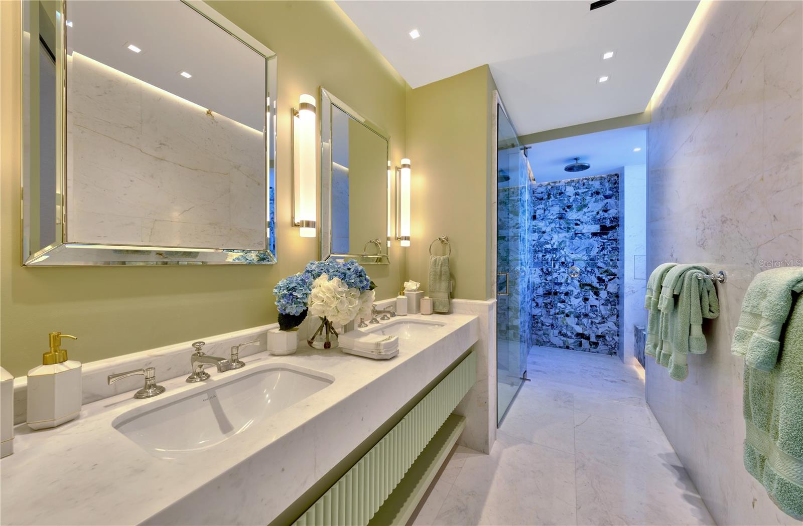 CONDADO - Residential