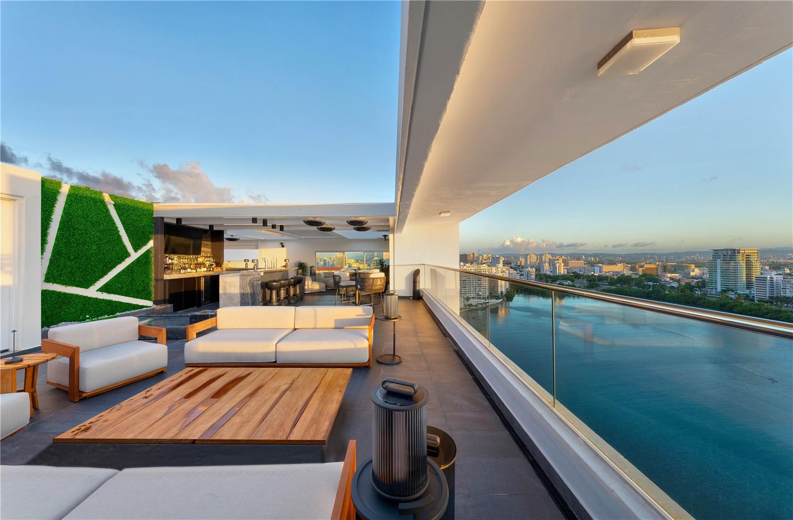 CONDADO - Residential