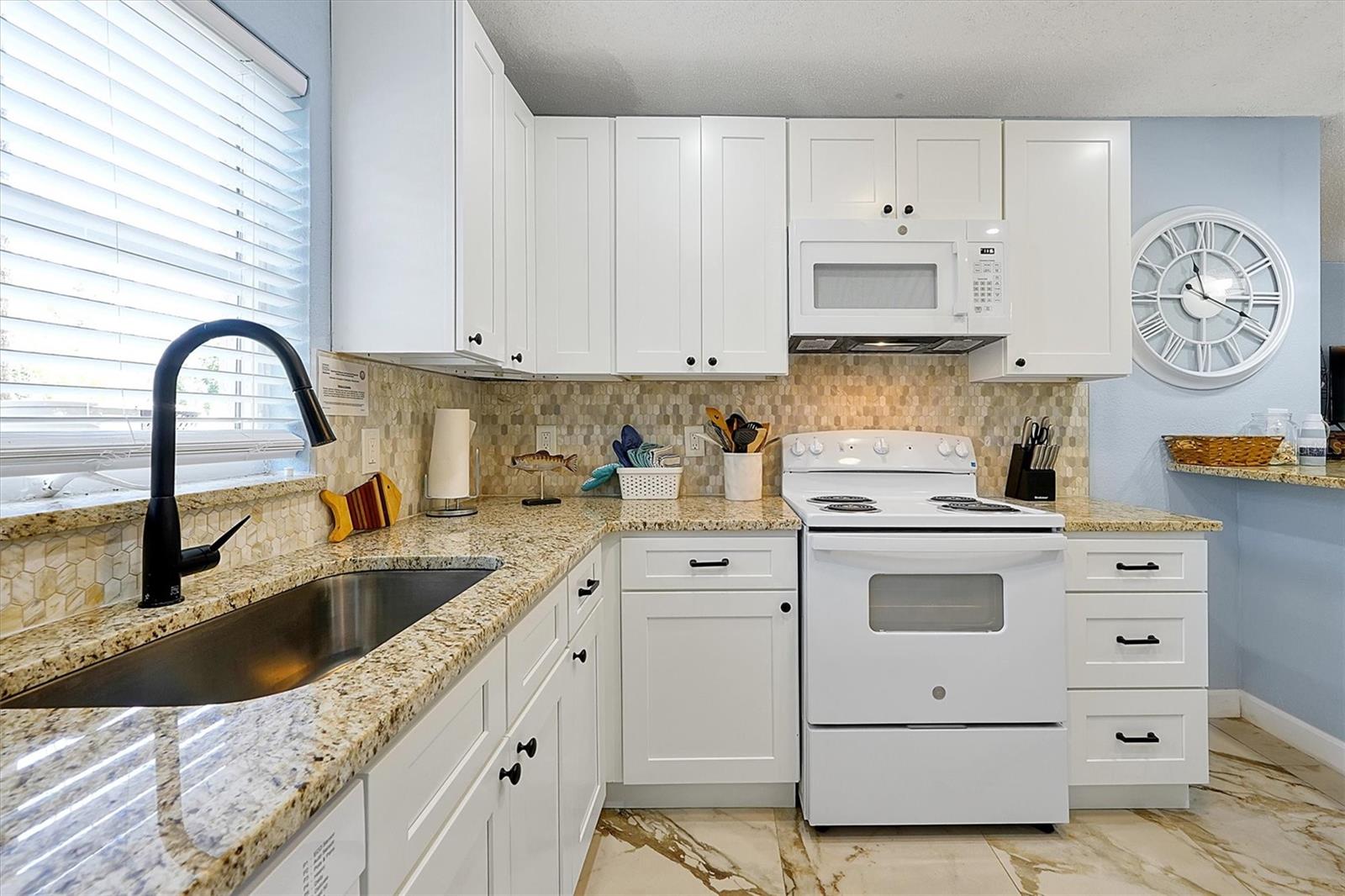 PIRATES POINT MINOR SUBDIVISI - Residential