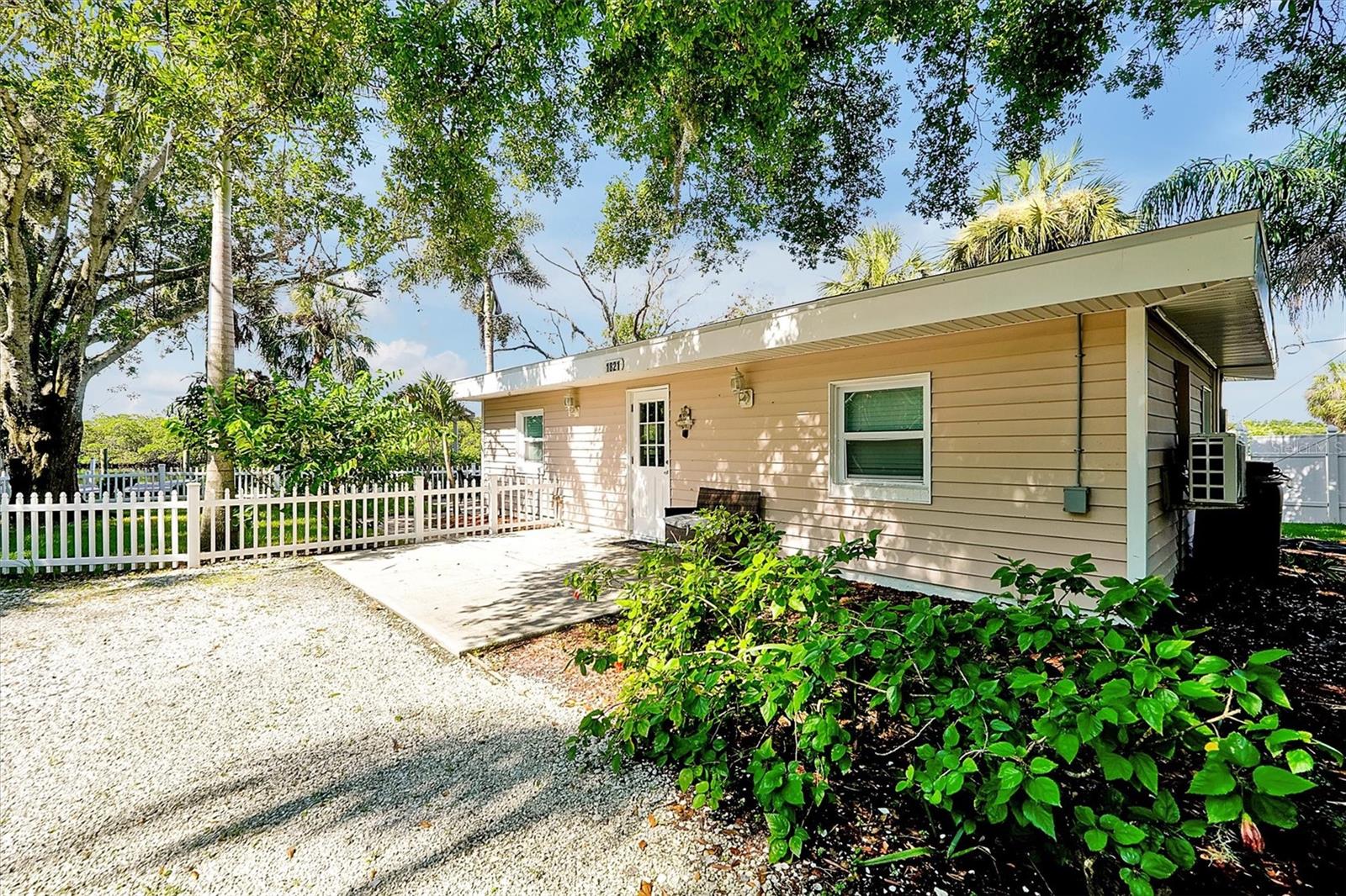 PIRATES POINT MINOR SUBDIVISI - Residential