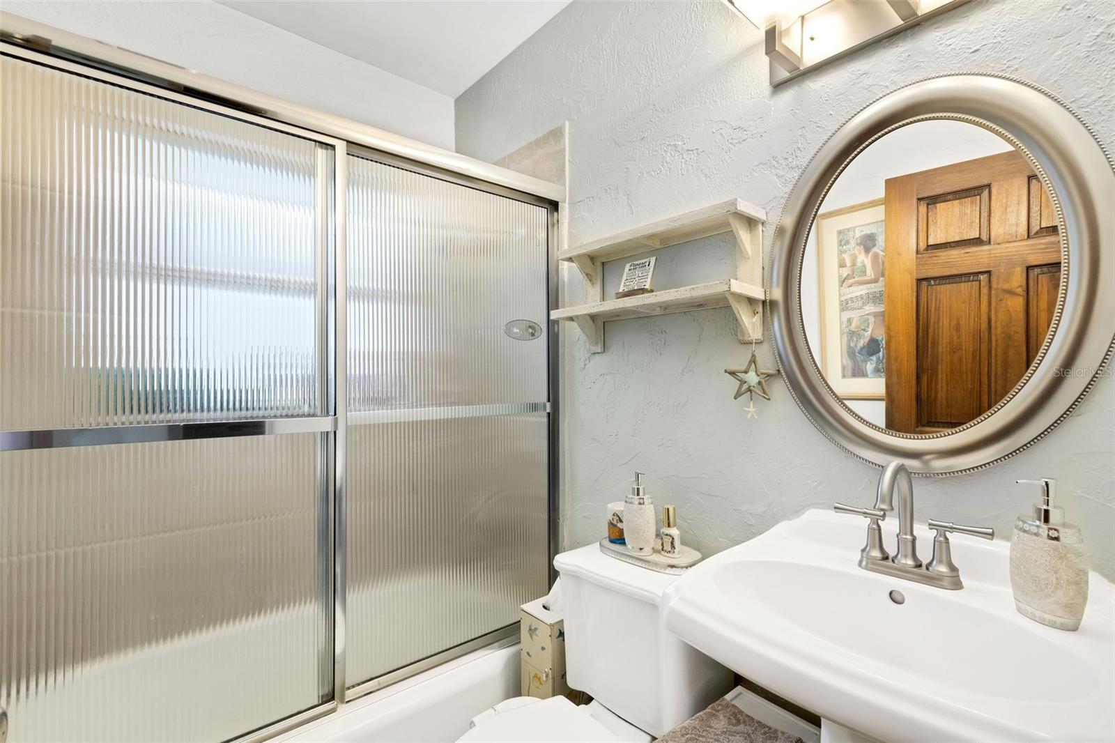 AVONDALE - Residential