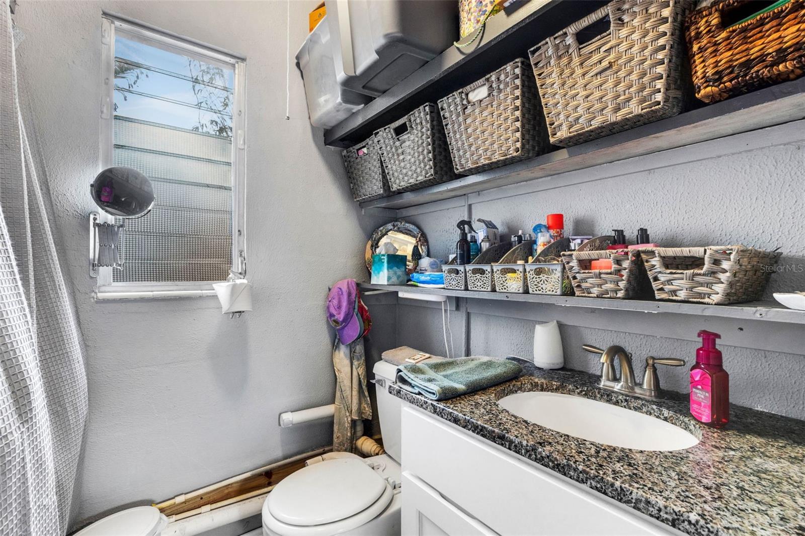 AVONDALE - Residential