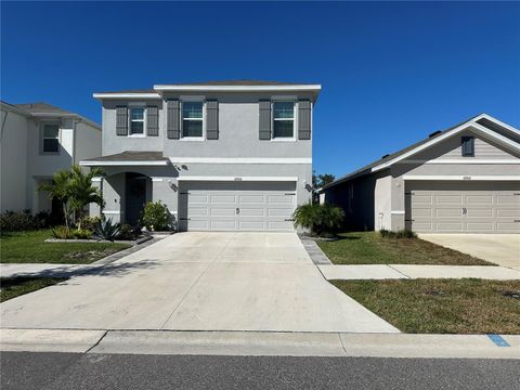 A home in WIMAUMA