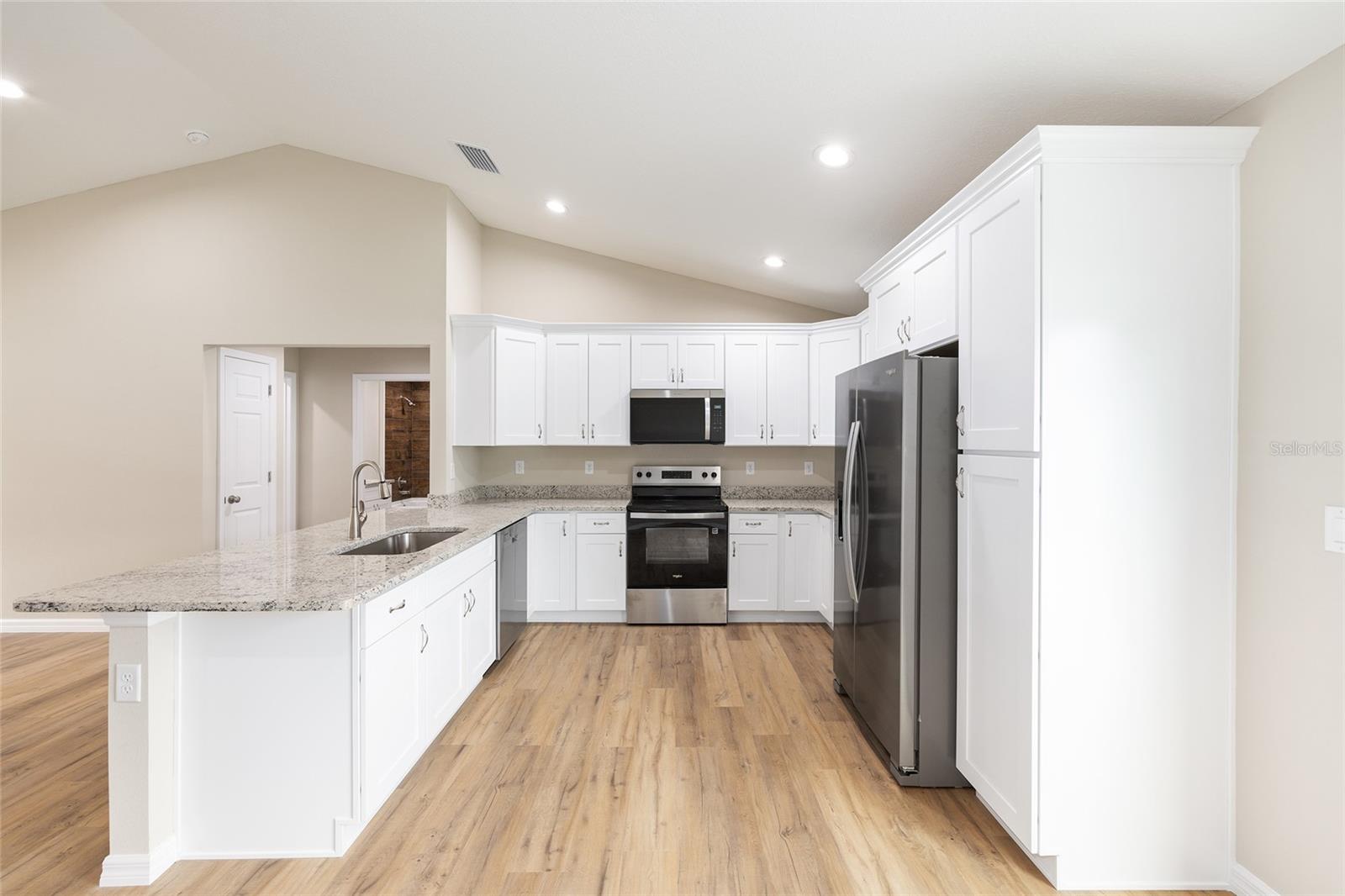 SILVER SPGS SHORES UN 35 - Residential