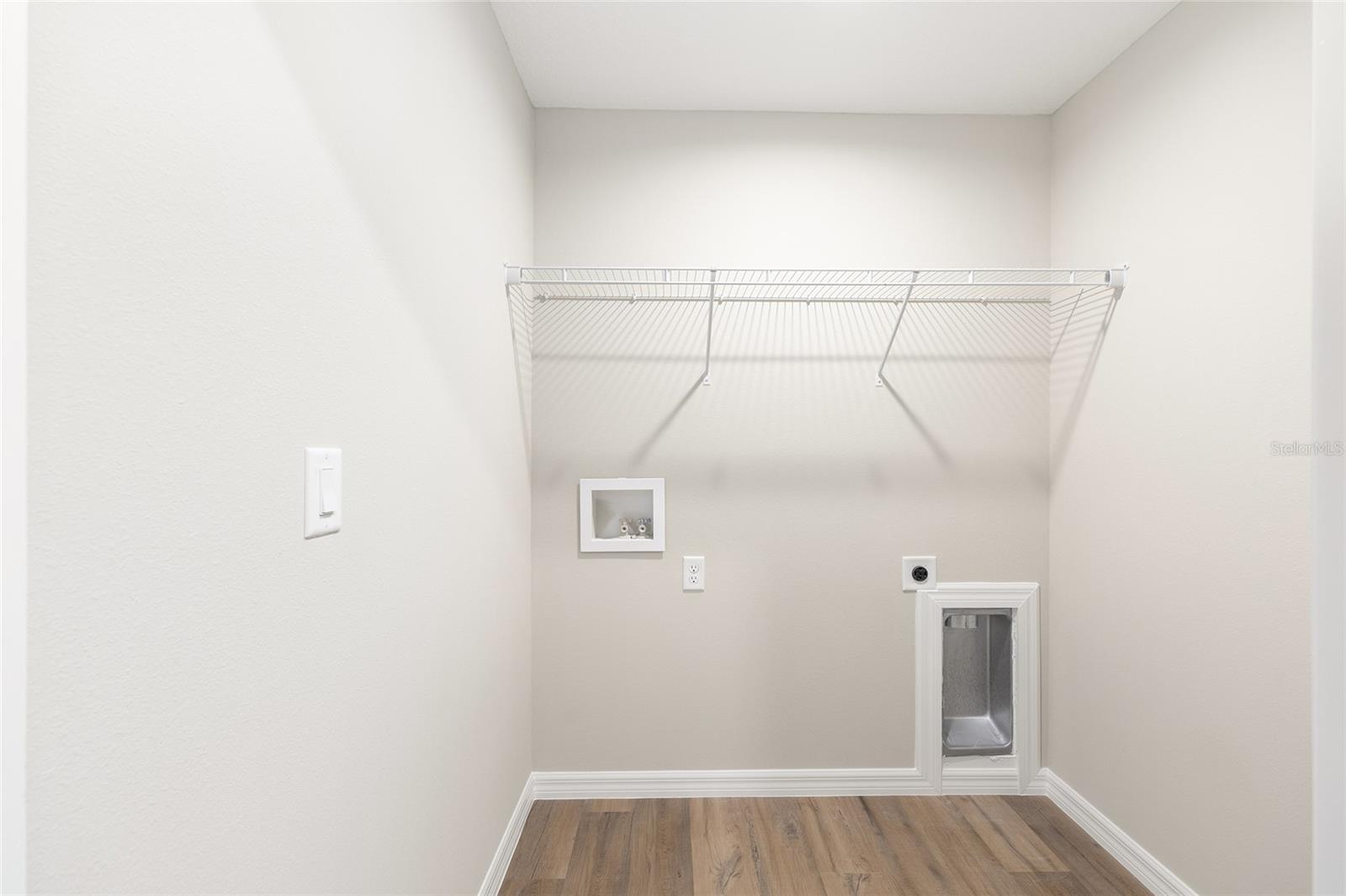 SILVER SPGS SHORES UN 35 - Residential