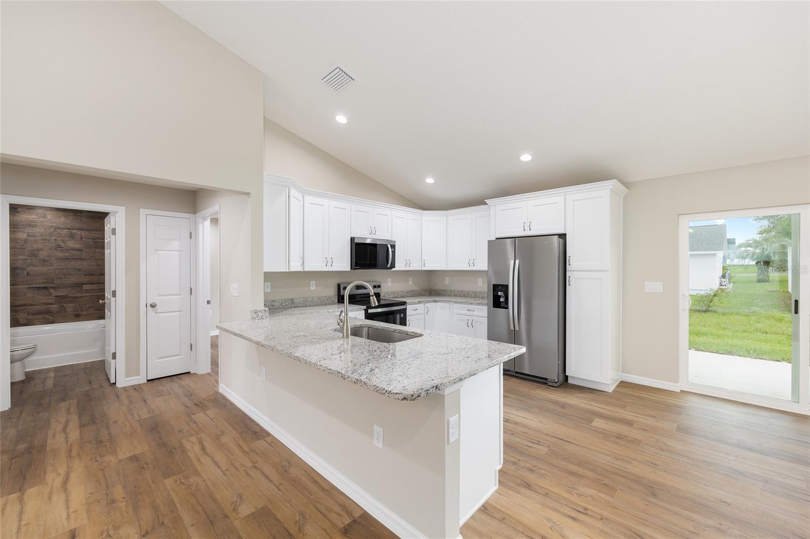 SILVER SPGS SHORES UN 35 - Residential