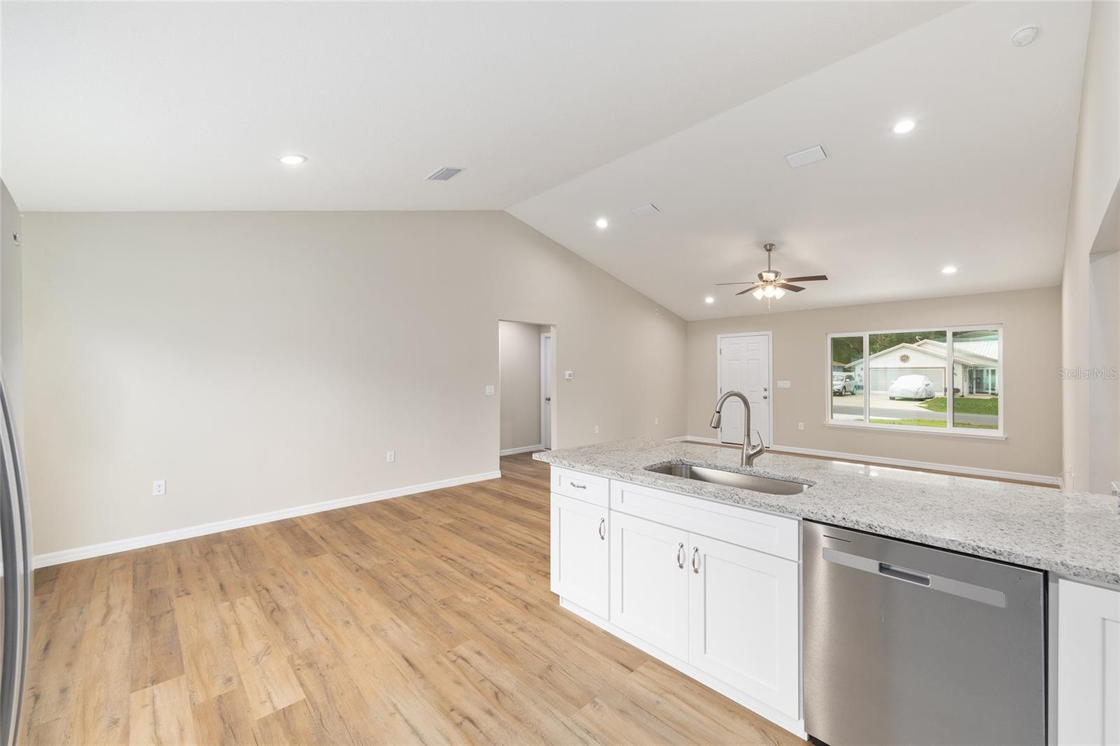 SILVER SPGS SHORES UN 35 - Residential