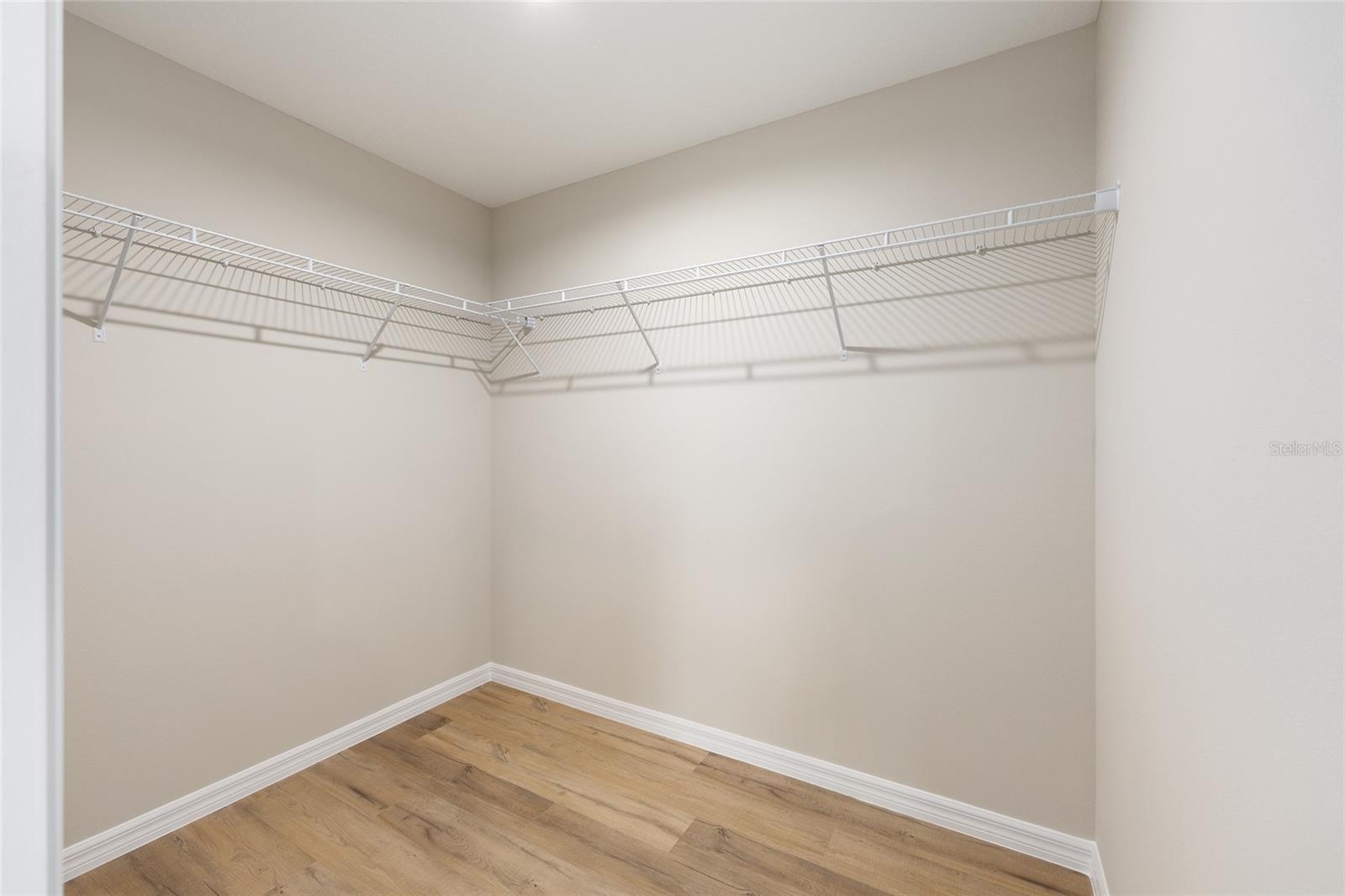 SILVER SPGS SHORES UN 35 - Residential