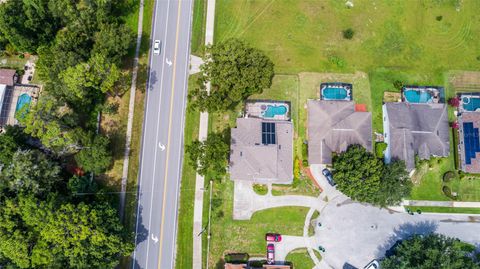 A home in DELAND