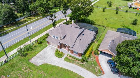 A home in DELAND