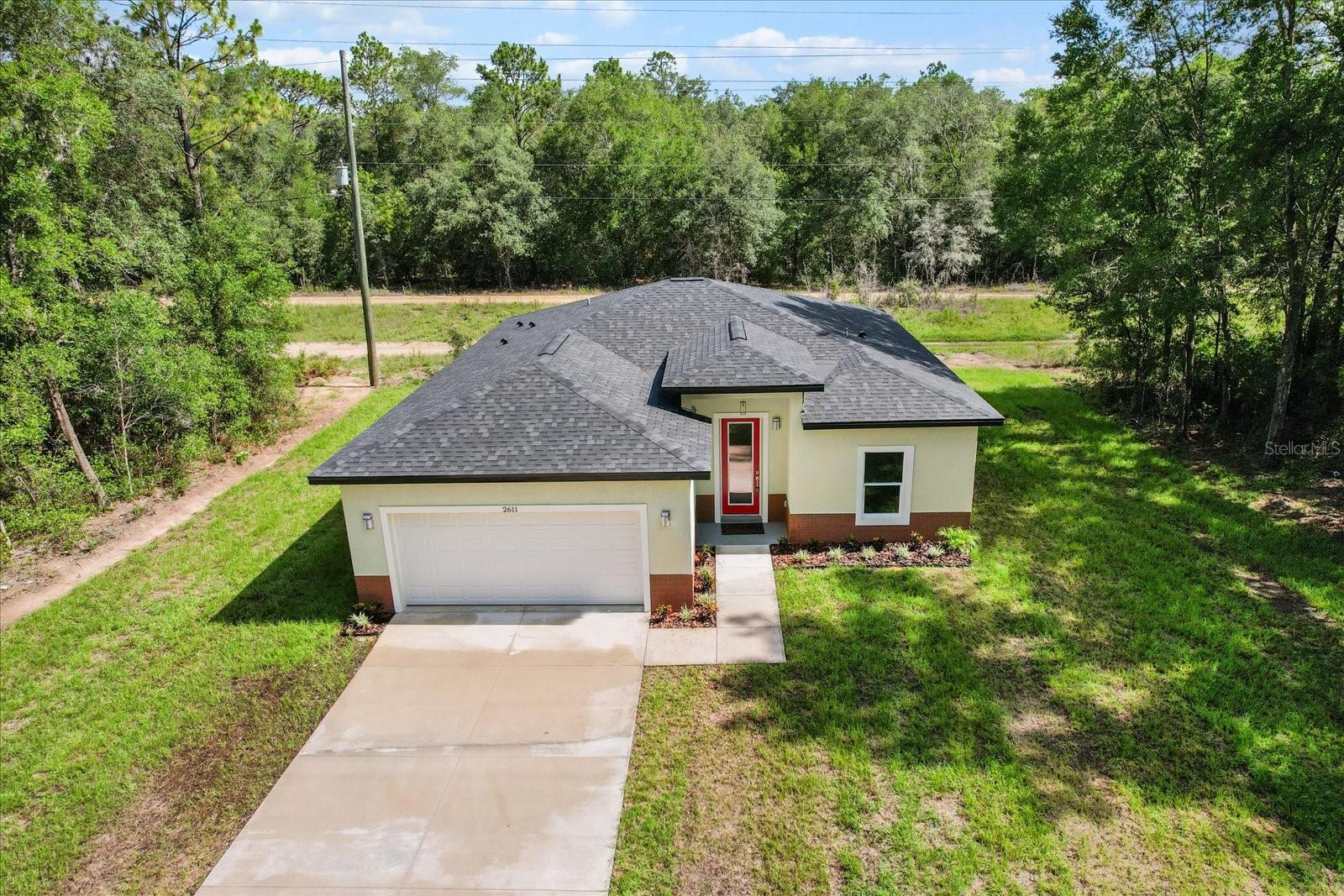 2611 W ROYAL PALM DRIVE