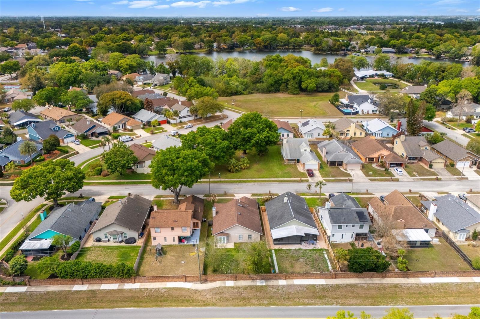 HYDE PARK - Residential