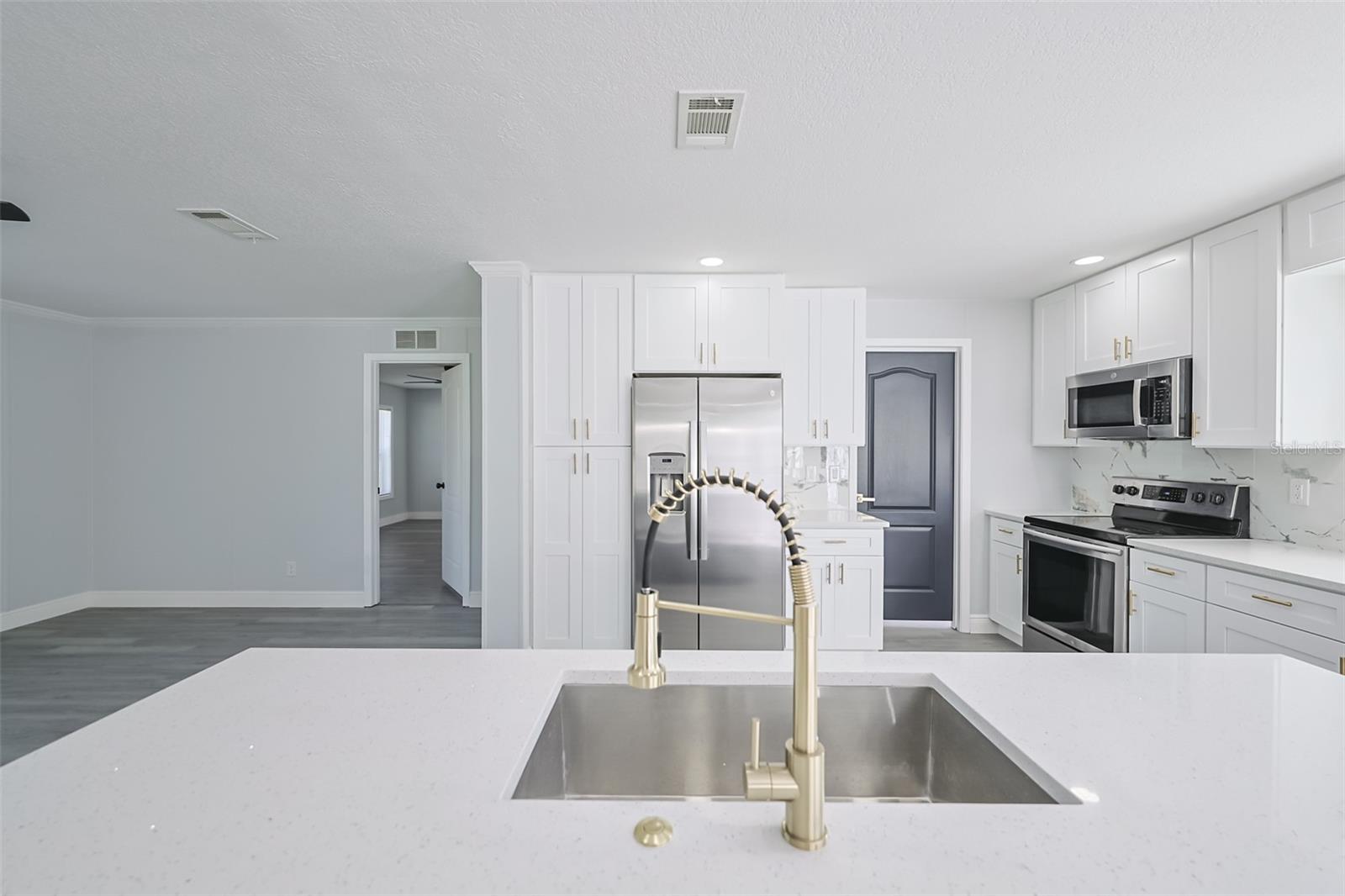 UNPLATTED - Residential