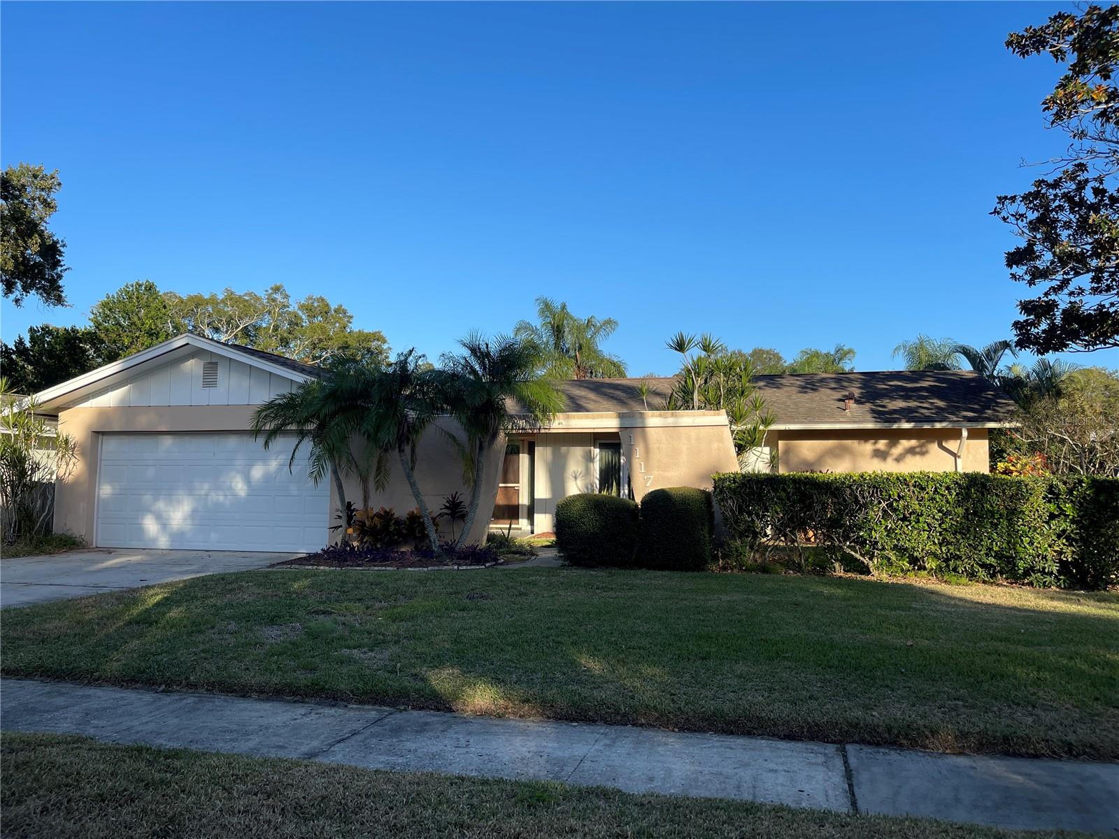 DEL PRADO IMPERIAL - Residential Lease