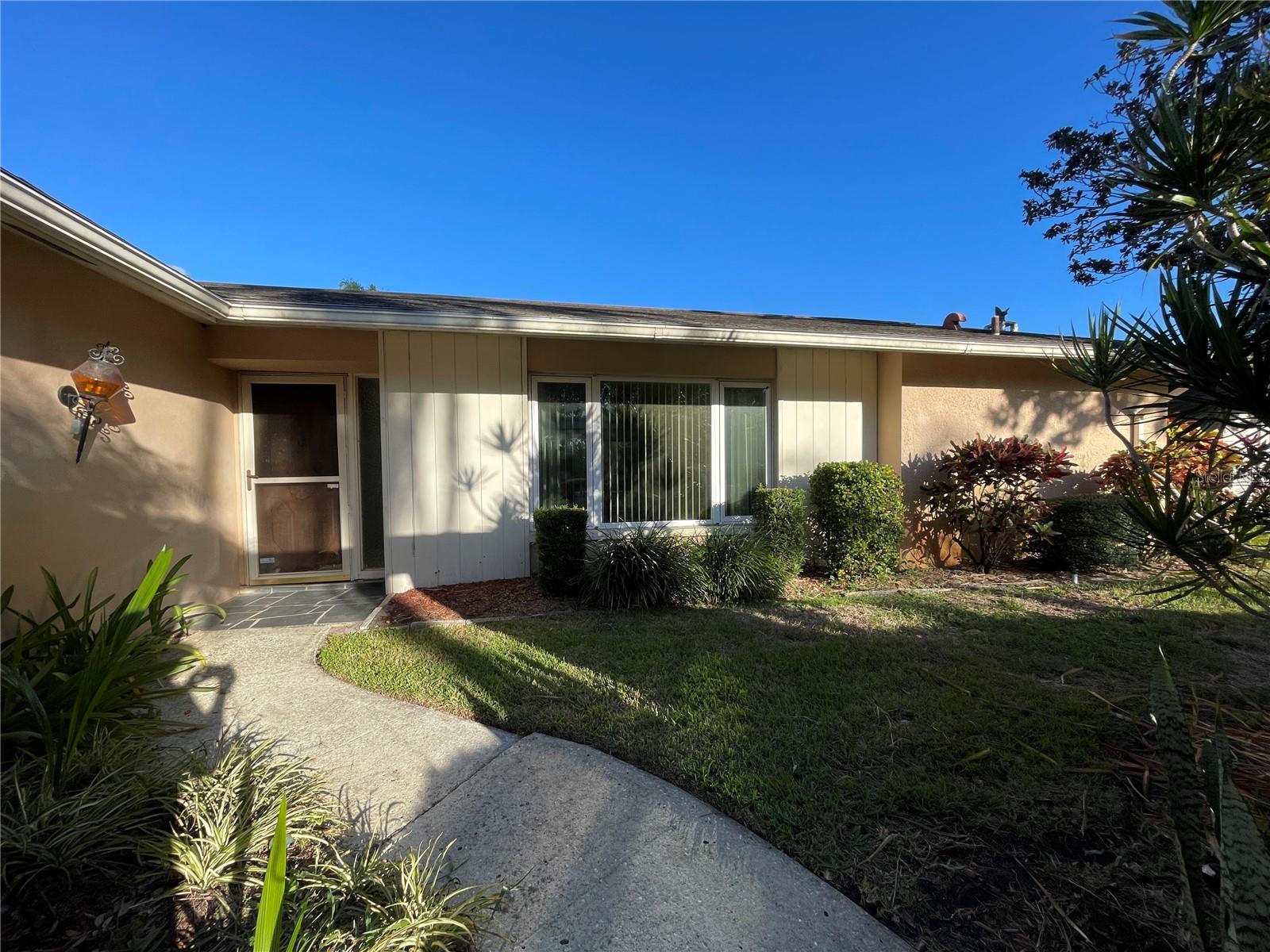 DEL PRADO IMPERIAL - Residential Lease