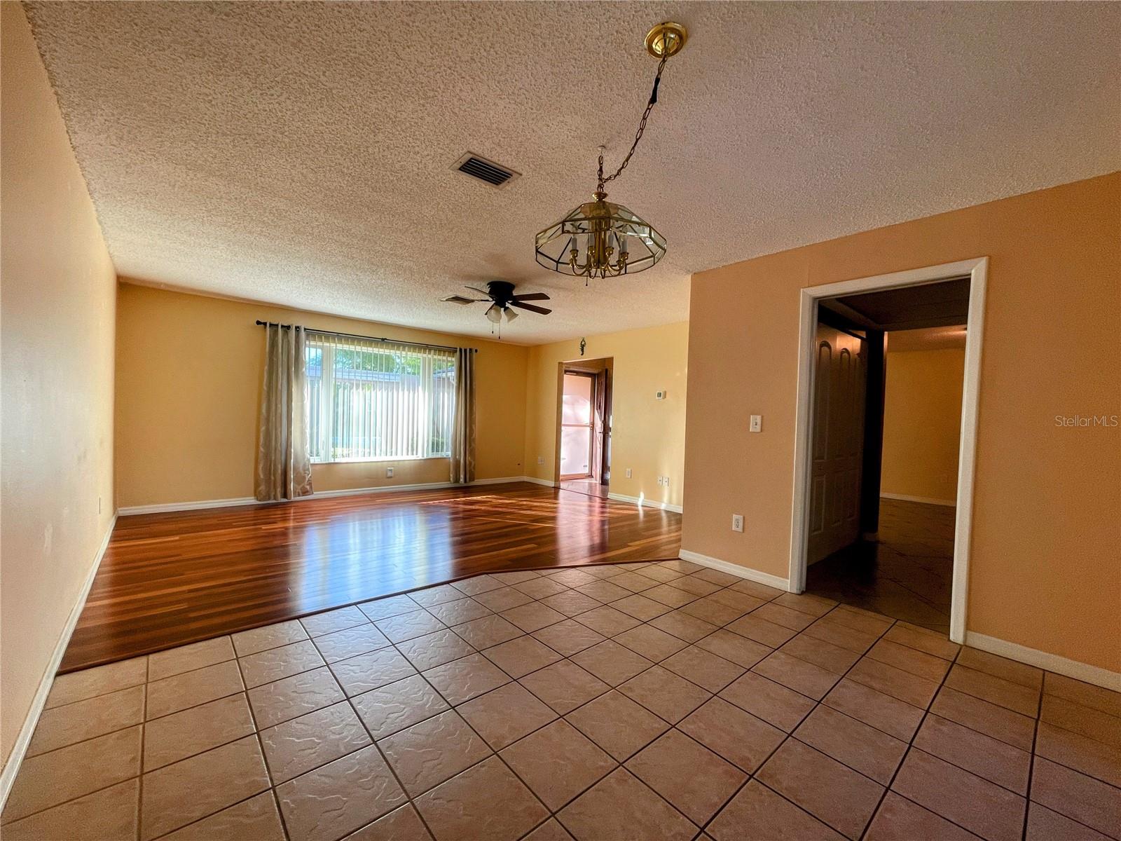 DEL PRADO IMPERIAL - Residential Lease