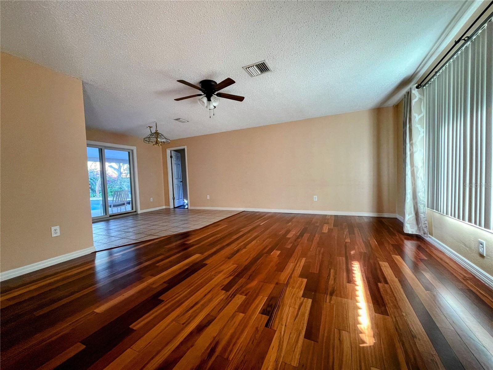 DEL PRADO IMPERIAL - Residential Lease