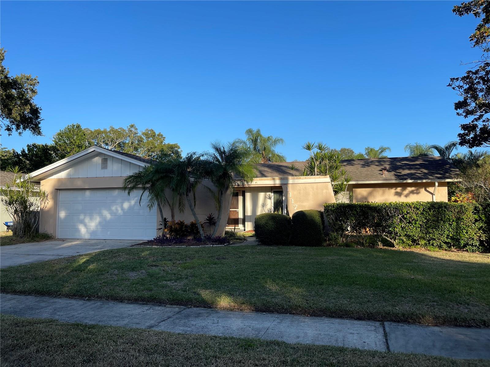 DEL PRADO IMPERIAL - Residential Lease